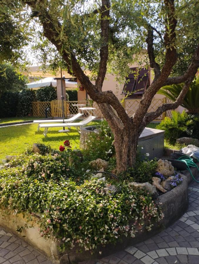 Villa Melody House - Dependance Castel del Bosco  Exterior foto